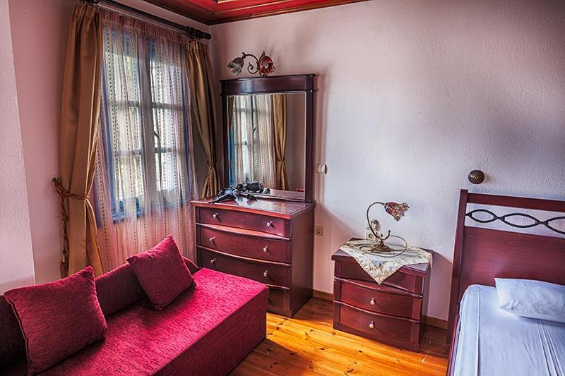 Hotel Ladias モノデンドリ エクステリア 写真